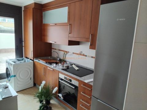 Piso de 72 m<sup style='color: #000;'>2</sup> con 2 habitaciones y 1 baños en Jubia.